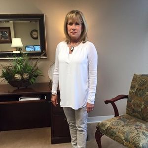 Meet your Posher, Pam